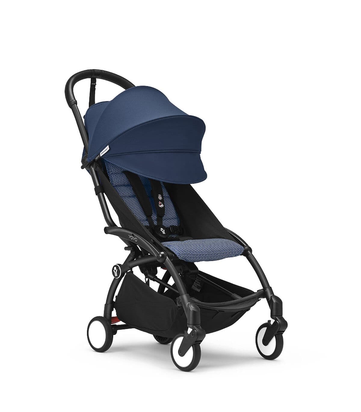 Babyzen YOYO³ travel stroller lightweight stroller thumbnail 3 - detailed view showing features and design